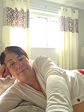 NaughtyNessa53xx - Lt 5 min toy contol plus my whatsapp