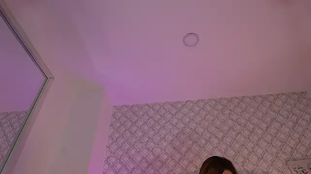Cathalina_ortiz - Send kisses