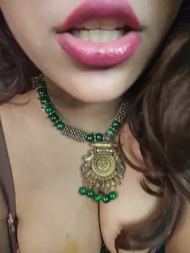 Callmeshreya - Squirt with dildo