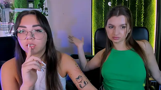 Kiki_swan - doggy