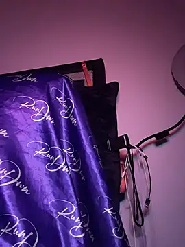Reecieofficial - Cum Show/Squirt Show