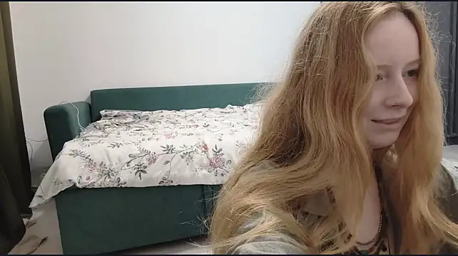 KateVibe_01 - Bottom view under the tits