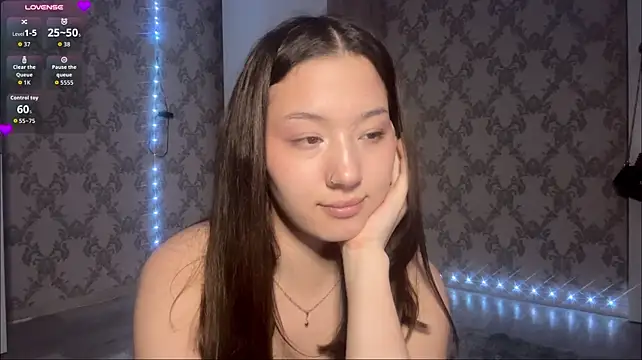 SweetEmber_ - Show panty color