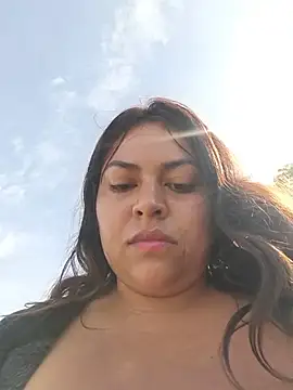 OUTDOORS_VELEN - Show boobs 😈