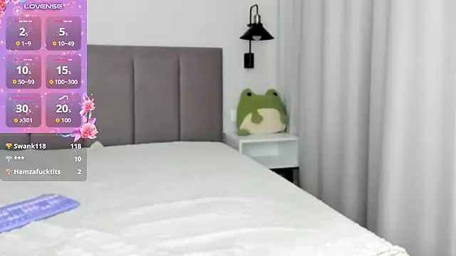 KimberlyWells - jump until your boobs fall out😻