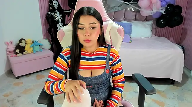 Yuli_16 - Chucky without clothes lol