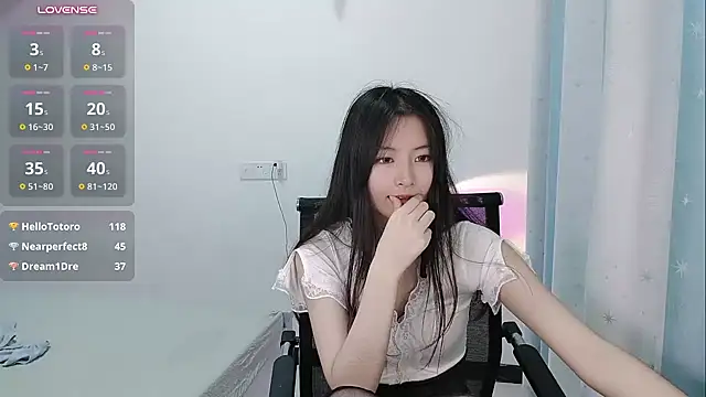 Luna-170 - 给我个惊喜吗？飞吻-么么