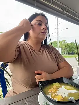 Angie_e - Tits in the face of the Uber