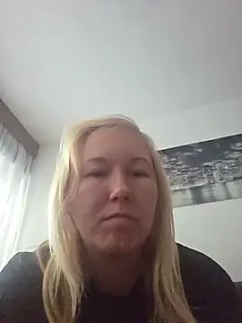 StephanieWhite - Komplett nackt