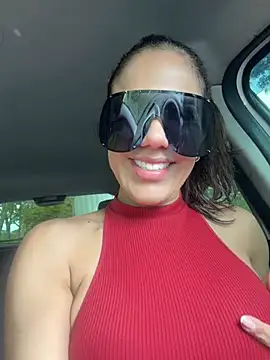 ViolettLuxe - Wet in the bush