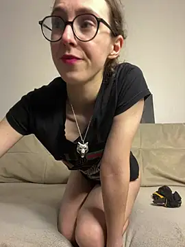 MartiniiSelenna - Show feet