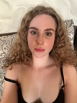 NemesidaM - 4 fingers in pussy