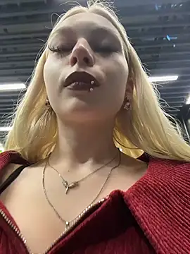 AngelinaTous