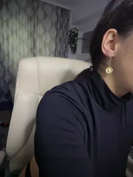 HotXMom_