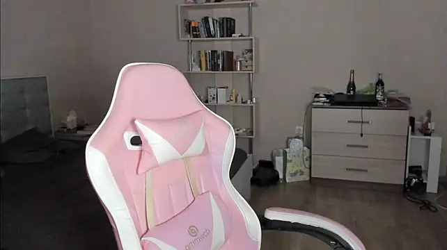 Annabigasss - naked