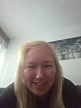 StephanieWhite - Komplett nackt