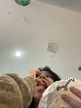MietteDream - Say loud"Fuck me right now!"in crowdedWC