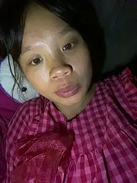 Hoa1a - Ủng hộ em ở lại xem tyty chồng yêu