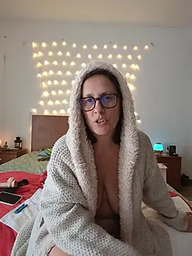 Hotbrunettemass - Banho 🚿 com óleo 🪔 oilBath 🫠