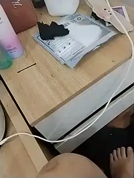 -Leyan- - Show pussy