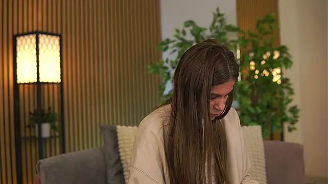 Avril_Cyrus - Pussy tease close up