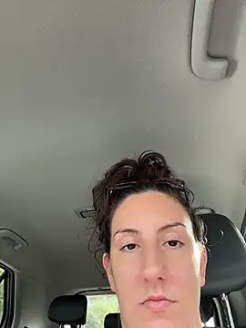 Sweetsirenn - masturbate in car 5 min