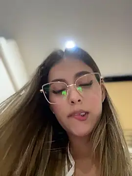 Valeria-escobar - 3 FINGER INSIDE PUSSY + A LOT CREAMY🔥🔥