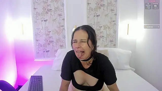 Khatrina_shirley