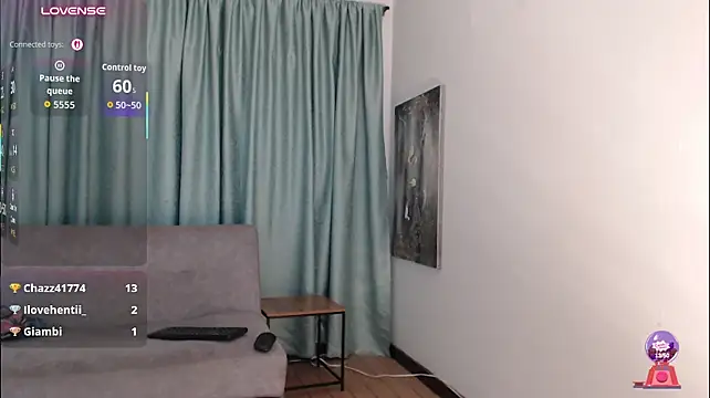 YuliethPetite - naked and dance