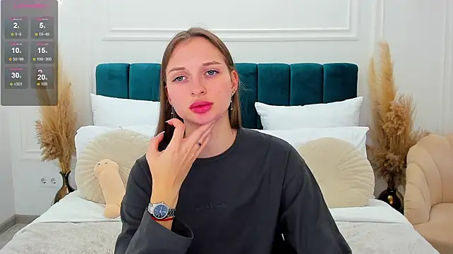 ElysRose - show the soles of the feet