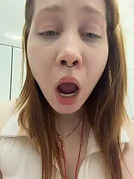 SlavicCandy - Massase boobs close to cam in KFC