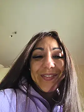 LeticiaWoods - Two fingers up the ass