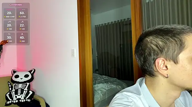 INSOMNIA_strip - kneading ASS