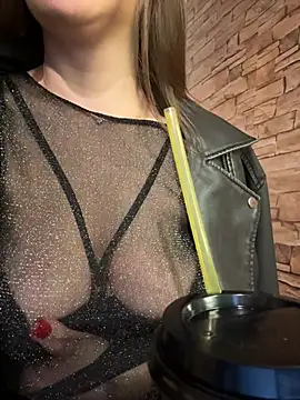 CrazyTori - Hot wet pussy in cafe LT🎁