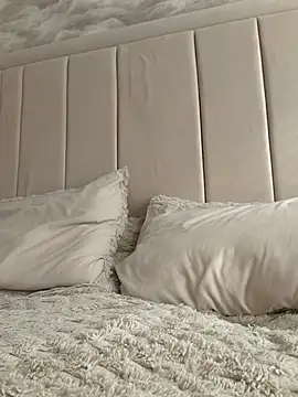 Blondetart69 - SPANK PUSSY x4