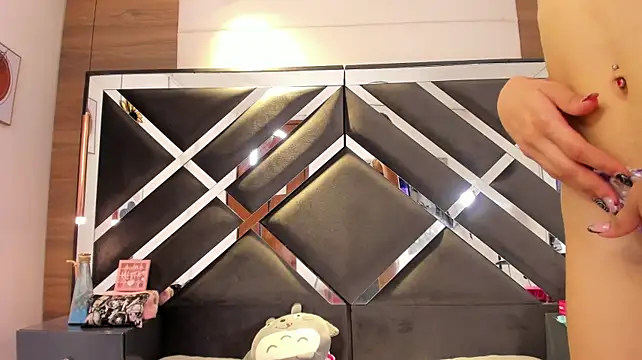 RosalieDarling - spank my ass x 16 😏🔥