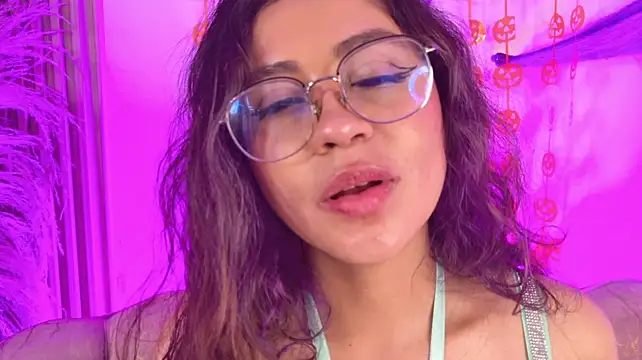 NyxJones - Bounce a lot tits 😏