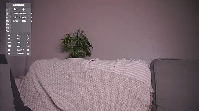 LinnHigh - Domi plunges into my panties and vibrate