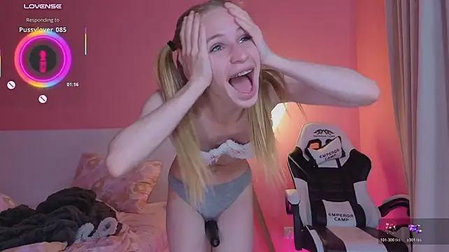 Elis_Fox - FINGER TIGHT PUSSY! ^^