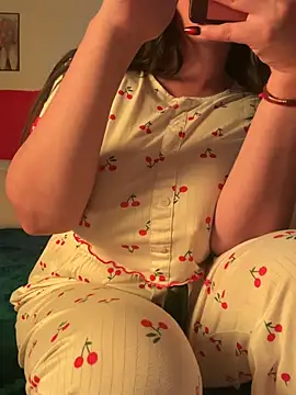 Onlyrima_69 - شلح لانضر احححححح👙
