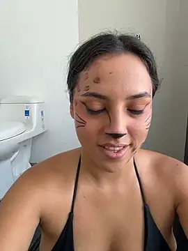 MeggyMae_ - SHOW ASSHOLE CLOSE UP 🍑🔍