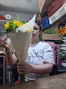 Isa_bella95 - Squirt in shop