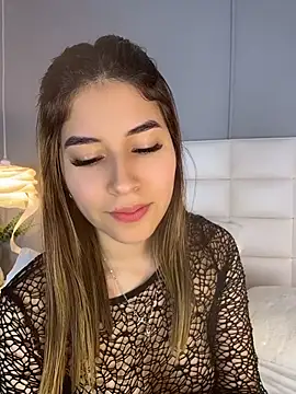 Alessia_Blazee30