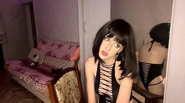 AngelHurt - Massage my bobs with oil