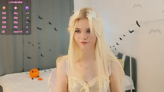 Mood_berry_ - sit on the bed