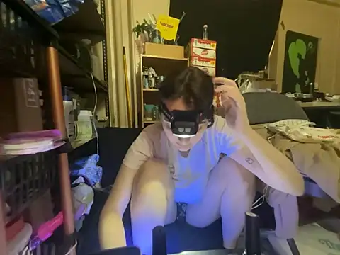 Snowbunnycake_131 - Hang out with me naked group show 8tk