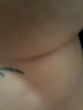Pink_Kiss - slap naked ass near urinal 🍑🍑