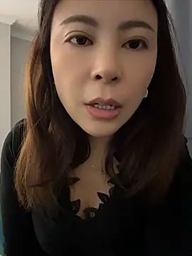 YaoYao8888 - 脱掉内裤直播3分钟