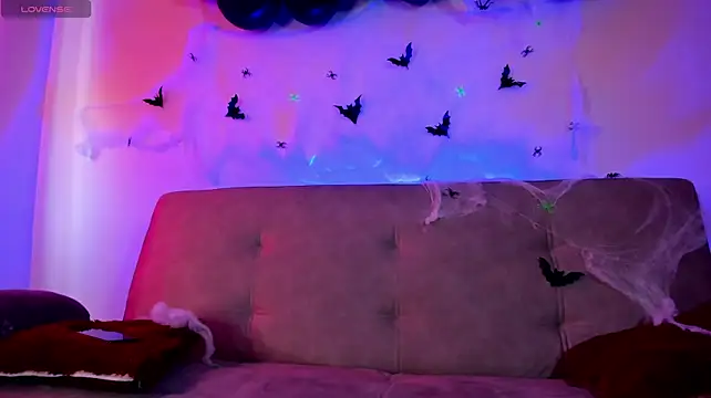 Innara_ - Saliva in pussy, rub clit 🥵