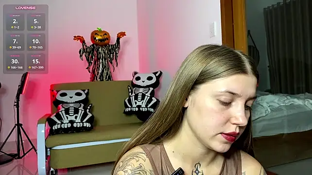 INSOMNIA_strip - kneading ASS
